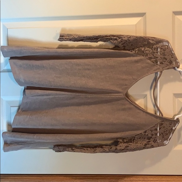 Shirt - Picture 2 of 2